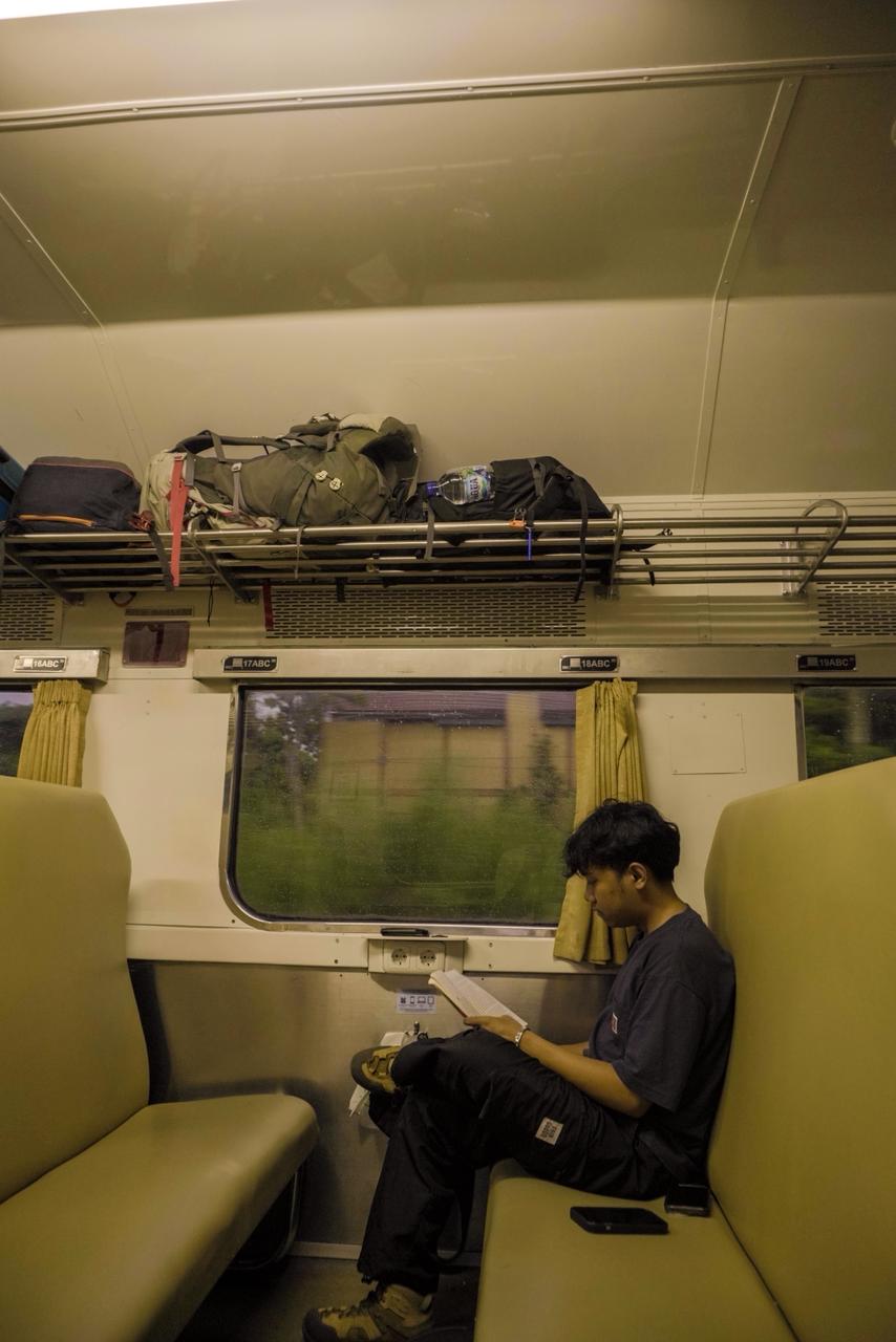 Train Vibes